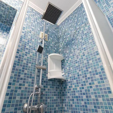 شقة Sea & Sun Oldtown